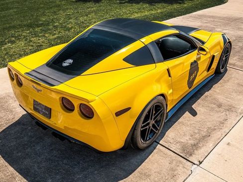 Used 2006 Chevrolet Corvette Z06 w/ Preferred Equipment Group image 22