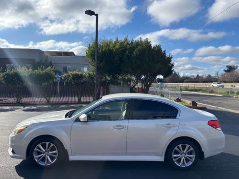 Used 2013 Subaru Legacy 2.5i Premium w/ All-Weather Pkg image 5