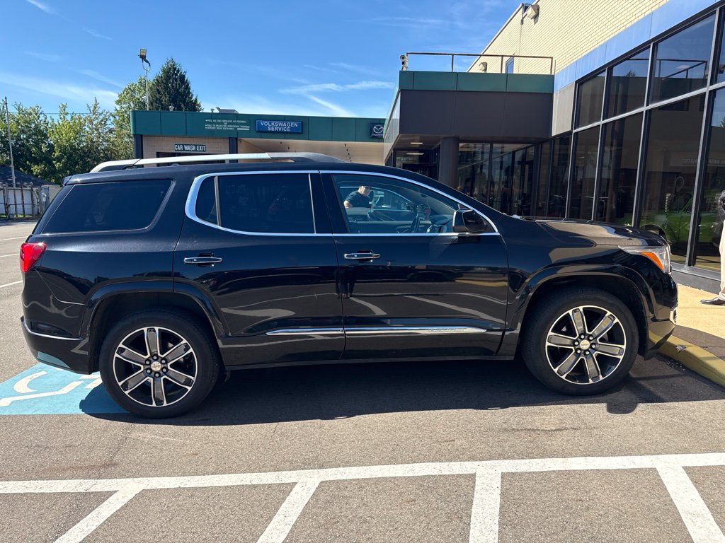 Used 2019 GMC Acadia Denali AWD/4WD image 4