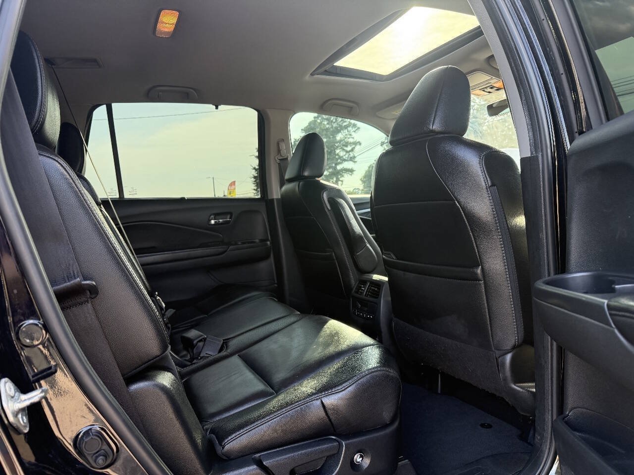 Used 2021 Honda Pilot Special Edition image 26