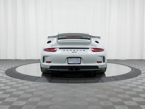 Certified 2014 Porsche 911 GT3 image 6