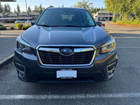 Used 2020 Subaru Forester Limited AWD/4WD image 3