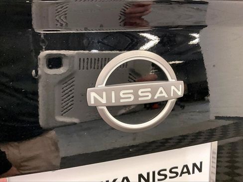 Certified 2025 Nissan Versa SV w/ Trunk Package image 7