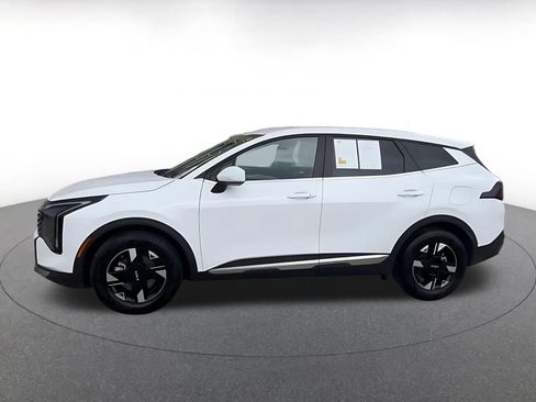 Used 2026 Kia Sportage LX FWD image 8