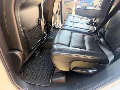 Used 2020 Jeep Grand Cherokee Limited w/ Luxury Group II AWD/4WD image 16