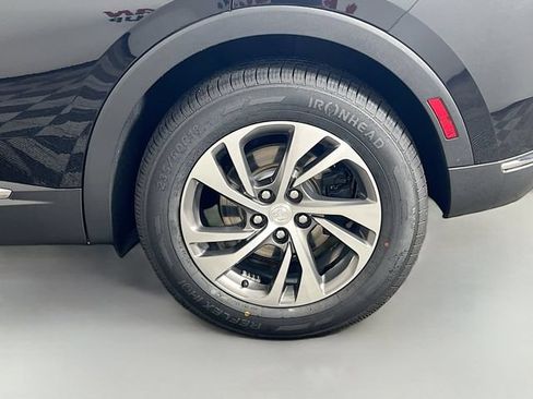 Used 2021 Buick Envision Essence AWD/4WD image 34