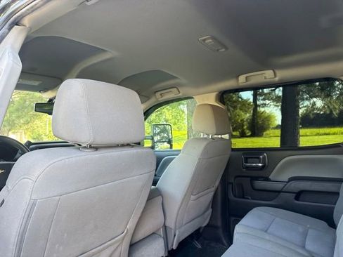 Used 2019 Chevrolet Silverado 2500 W/T w/ WT Convenience Package AWD/4WD image 42