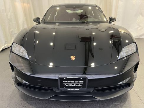 Certified 2025 Porsche Taycan image 6