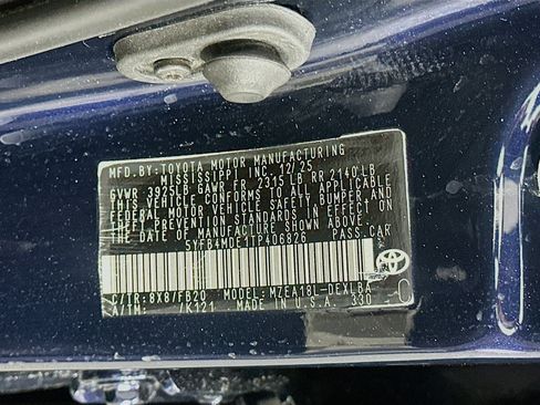 Used 2026 Toyota Corolla LE FWD image 12