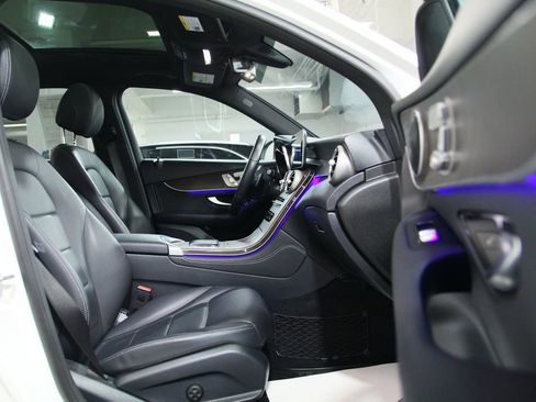 Certified 2020 Mercedes-Benz GLC 300 4MATIC image 21