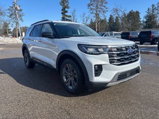 Used 2026 Ford Explorer Active w/ Active Comfort Package AWD/4WD video 1