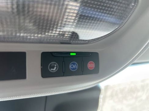 New 2026 Chevrolet Trax LT w/ Sunroof Package FWD image 27