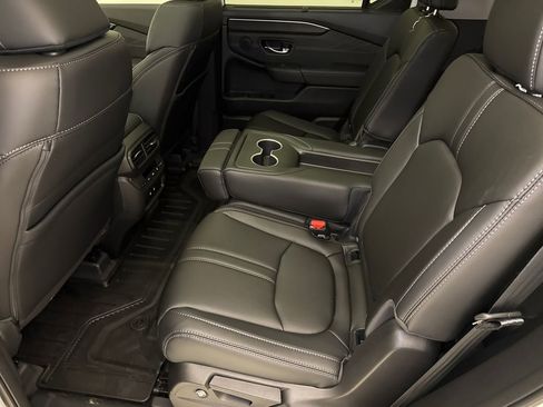New 2026 Honda Pilot Touring image 18