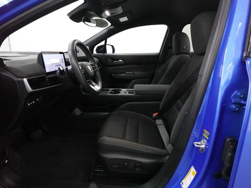 Used 2024 Honda Prologue EX image 12