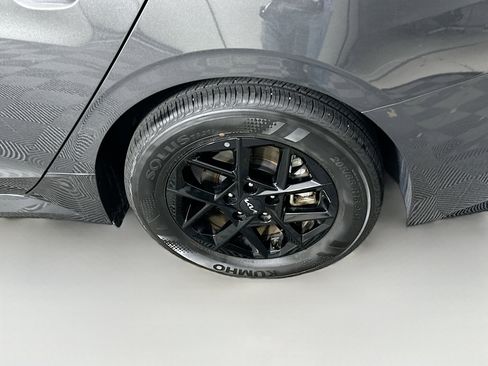 Used 2025 Kia K5 LXS image 11