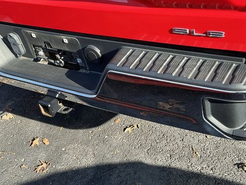 Used 2019 GMC Sierra 1500 SLE w/ SLE Value Package image 3