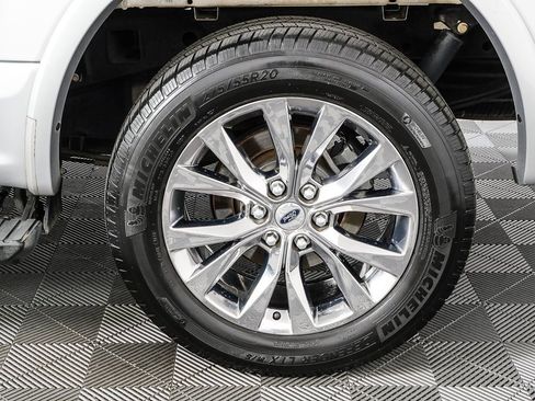 Used 2017 Ford F150 Lariat w/ Equipment Group 502A Luxury image 35