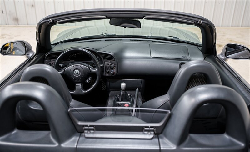 Used 2000 Honda S2000 image 13