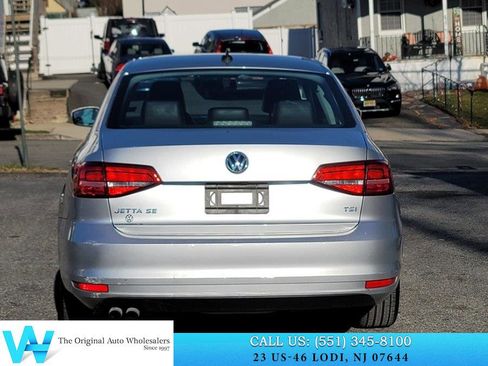 Used 2015 Volkswagen Jetta SE image 5