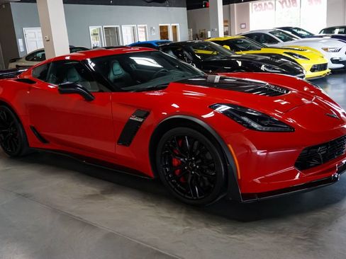 Used 2019 Chevrolet Corvette Z06 RWD image 47