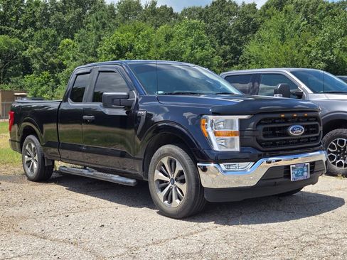 Used 2021 Ford F150 XL w/ Equipment Group 101A High RWD image 4