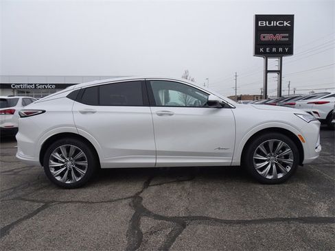New 2026 Buick Envista Avenir image 6