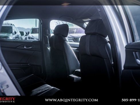 Used 2020 Honda Civic Sport image 34