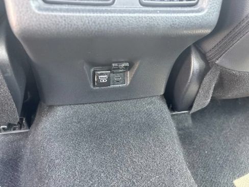 Used 2025 Toyota Camry SE FWD image 18