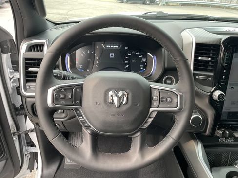 Used 2026 RAM 1500 Big Horn AWD/4WD image 16