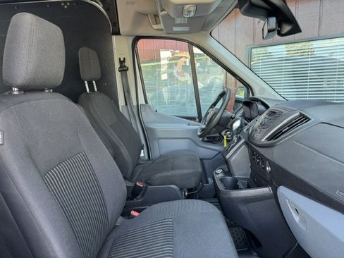 Used 2019 Ford Transit 250 148 Medium Roof RWD image 17