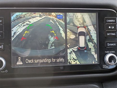 Used 2021 Nissan Kicks SR image 16