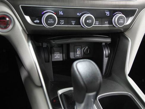 Used 2019 Honda Accord LX image 14