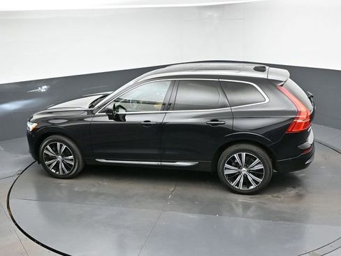 Used 2023 Volvo XC60 B6 Ultimate w/ Climate Package image 41