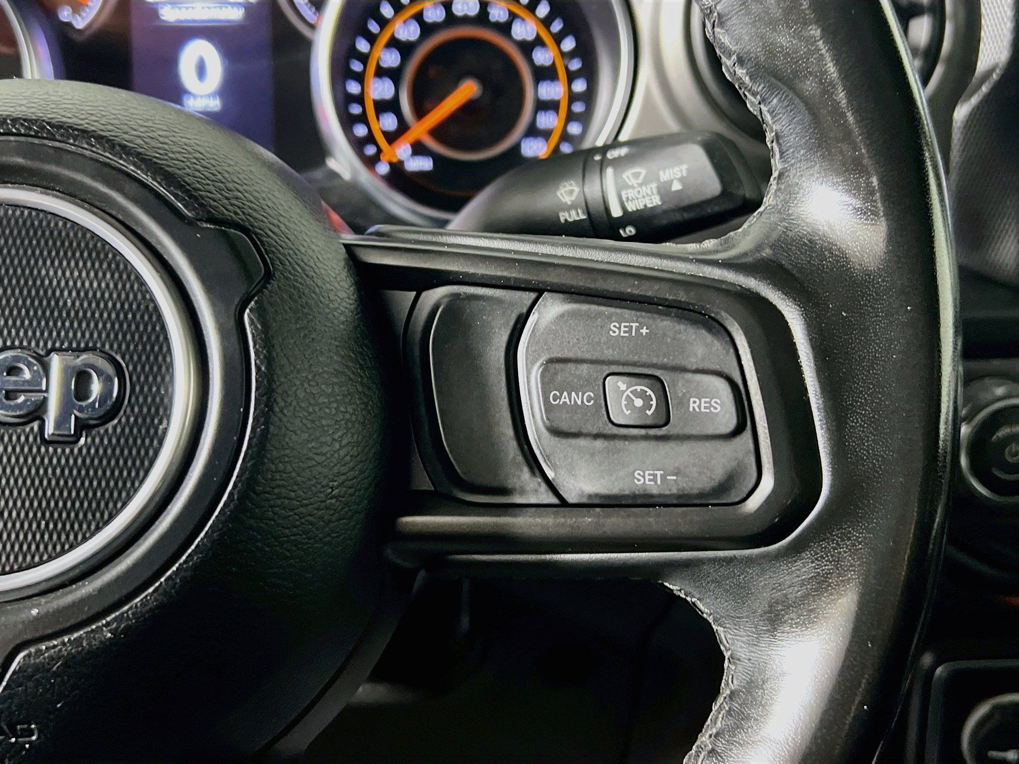 Used 2022 Jeep Gladiator Sport AWD/4WD image 19