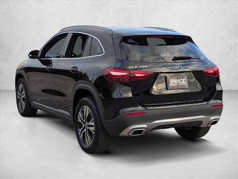 Certified 2025 Mercedes-Benz GLA 250 image 8
