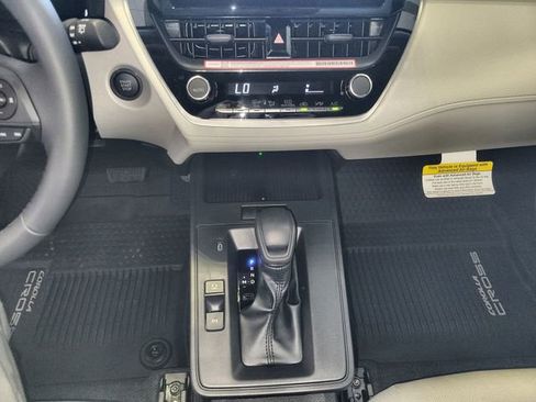 New 2026 Toyota Corolla Cross LE FWD image 19