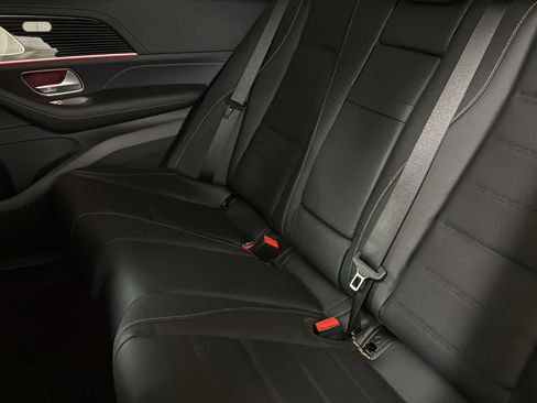 New 2026 Mercedes-Benz GLE 580 4MATIC image 32