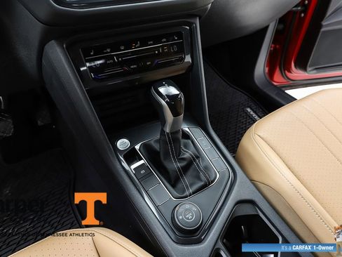 Used 2023 Volkswagen Tiguan SE AWD/4WD image 24