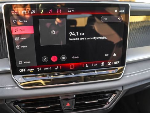 New 2026 Volkswagen Tiguan SE image 27