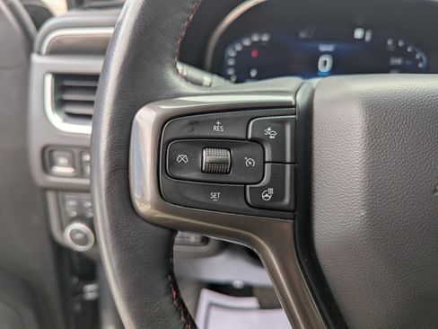 Used 2022 Chevrolet Suburban RST w/ Luxury Package AWD/4WD image 15