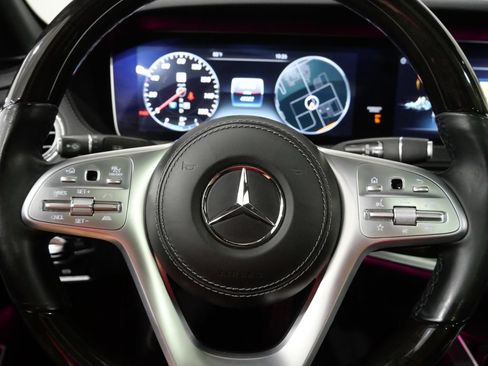 Used 2018 Mercedes-Benz S 560 4MATIC Sedan image 18
