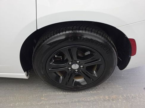 Used 2023 Dodge Charger SXT image 16