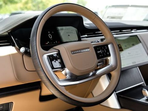 New 2026 Land Rover Range Rover SE AWD/4WD image 18