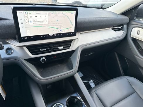 New 2026 Ford Explorer Active w/ Active Comfort Package image 27