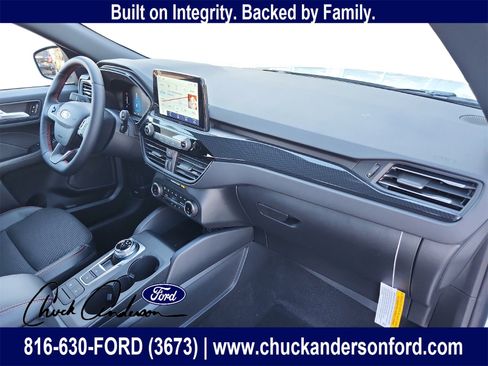 New 2026 Ford Escape ST-Line w/ Cold Weather Package image 23