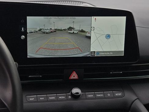 Used 2025 Hyundai Elantra SEL FWD image 20