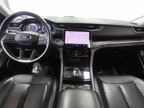 Used 2022 Jeep Grand Cherokee L Limited RWD image 14