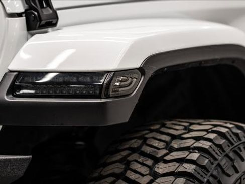 Used 2024 Jeep Wrangler Unlimited Sahara image 50