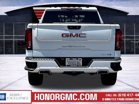 Used 2024 GMC Sierra 1500 AT4 w/ Technology Package AWD/4WD image 5