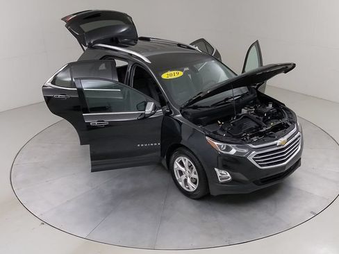 Used 2019 Chevrolet Equinox Premier FWD image 43